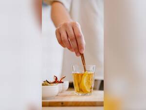 10 Benefits of Drinking Cinnamon Water For Weight Loss Everyday