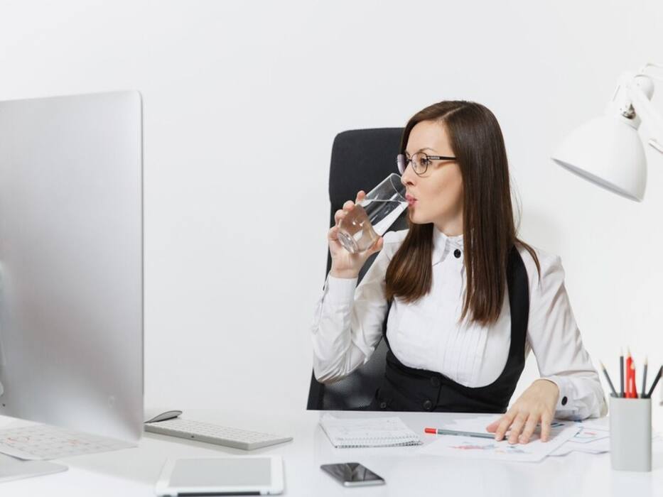 How Should You Prioritise Health With A Hectic Schedule? Here Are 6 Tips
