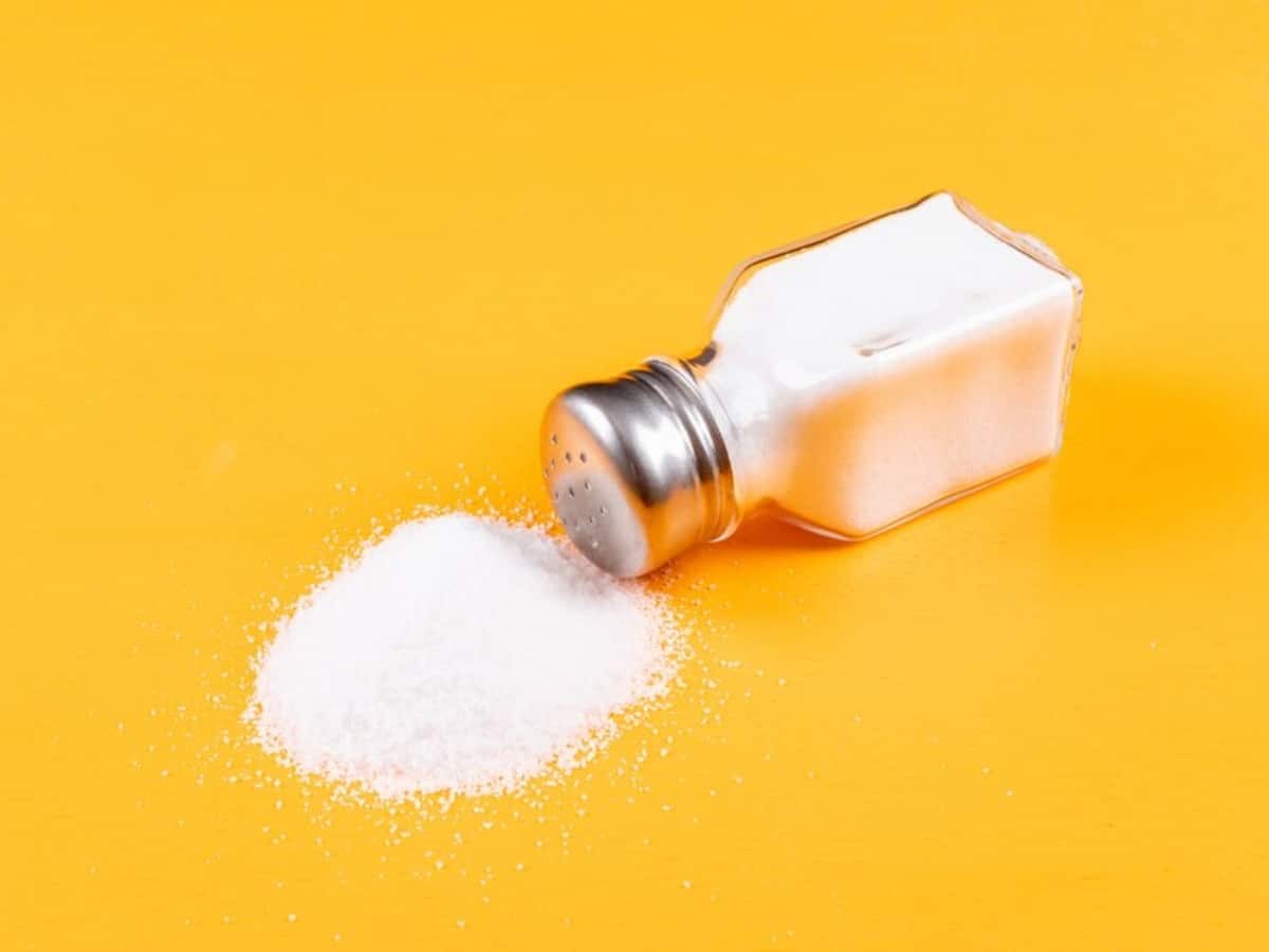 Can Adding Table Salt To Your Food Increase Stomach Cancer Risk? Here’s What A Study Found