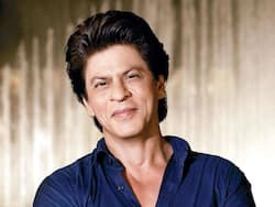Shah Rukh Khan Health Update: बॉलीवुड स्टार शाहरुख खान हॉस्पिटल में भर्ती, डिहाइड्रेशन की वजह से बिगड़ी तबियत