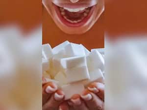 ज्यादा चीनी खाने से होती हैं ये बीमारियां