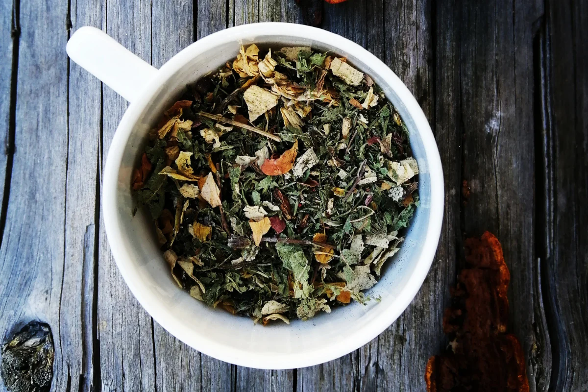 5 Best Herbal Teas For Tension Headaches