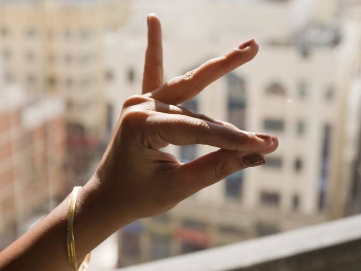 5 Yoga Mudra To Strengthen Heart Health And Prevent Summer Stroke ...