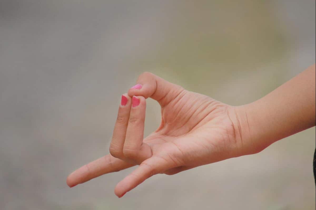 The Power Of Apana Mudra: 6 Benefits For Your Health And Well-Being