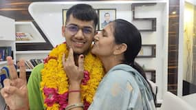 क्या है न्यूमोथौरेक्स या Collapsed Lungs की बीमारी, जिससे जूझ रहे हैं  NEET UG टॉपर दिव्यांश