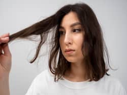 Beware! Here Are 6 Root Causes Of Hair Loss In Women