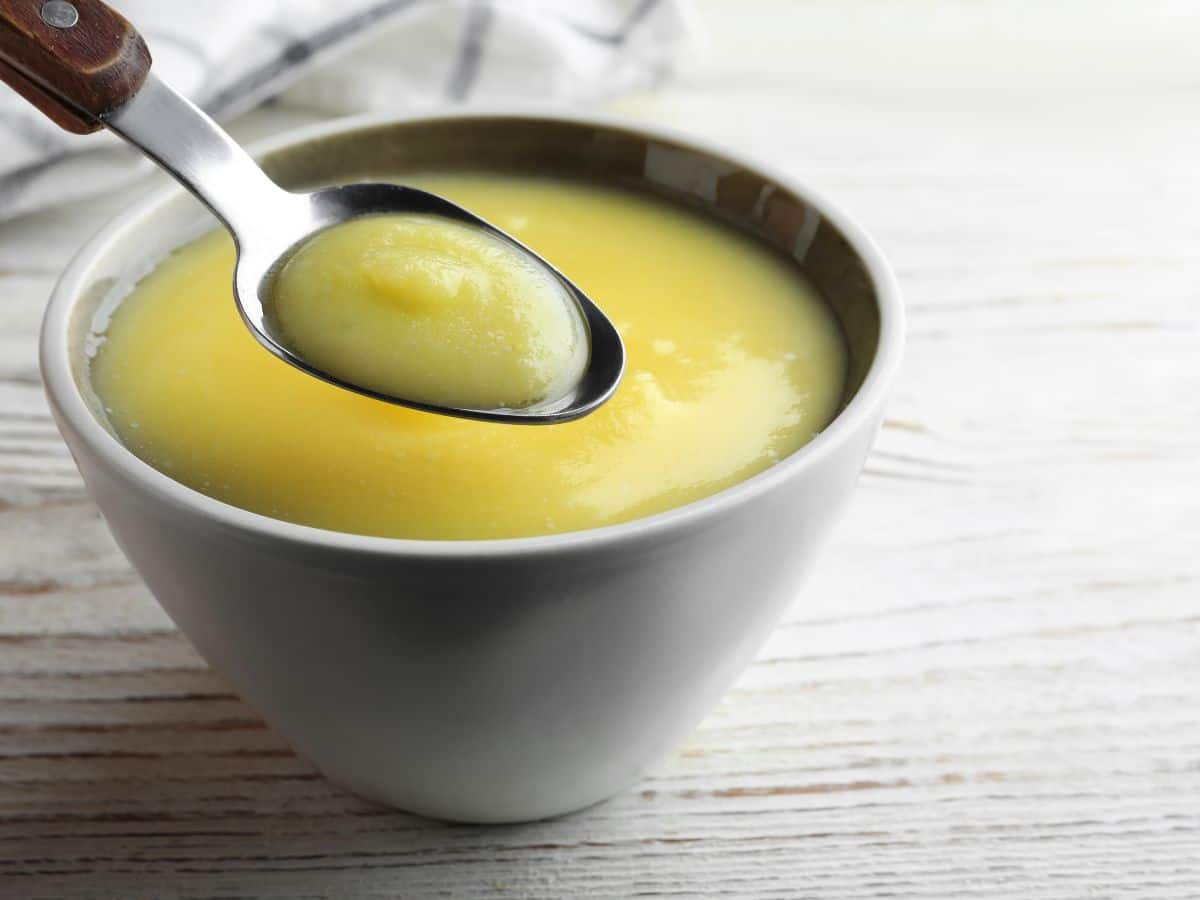 From Weight Loss to Improving Sleep Quality, Here is How Ghee Infused Milk can Help You
