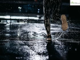 Monsoon Health Tips: 5 Effective Way To Stay Fit In Rainy Season Monsoon Health Tips: 5 Effective Way To Stay Fit In Rainy Season