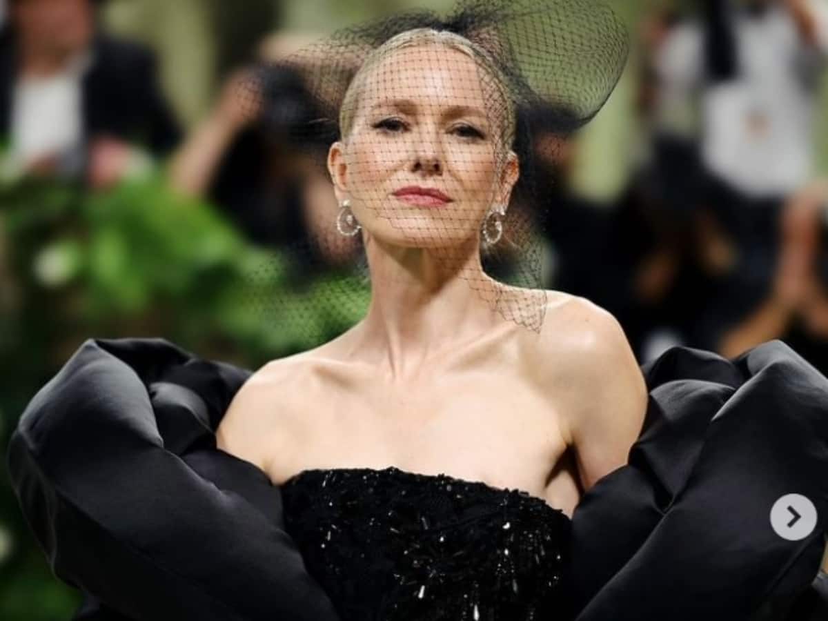 Naomi Watts Says She ‘Went Into A Panic’ After Experiencing Menopause Symptoms at 36