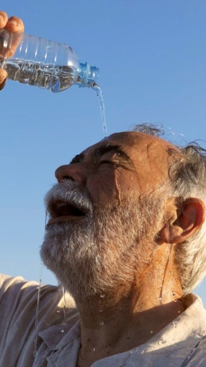 Heatwave Dos, Don'ts: Protect Yourself And Loved Ones By Doing These Things