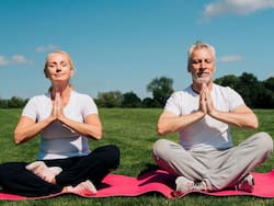 International Day of Yoga 2024: माइग्रेन से छुटकारा पाने के लिए करें ये 5 योगासन, तुरंत मिलेगा आराम