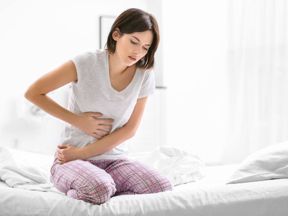 Hepatitis Symptoms In Women: 5 Warning Signs You Shouldn't Ignore