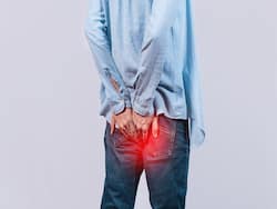 बवासीर को जड़ से खत्म कर देगा ये पीले रंग का सस्ता सा फल, बिना दवा के तुरंत मिलेगी राहत