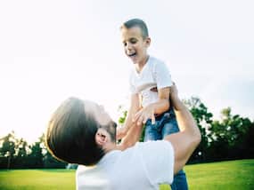 What Are The Pros And Cons Of Showering Praises On Your Child?