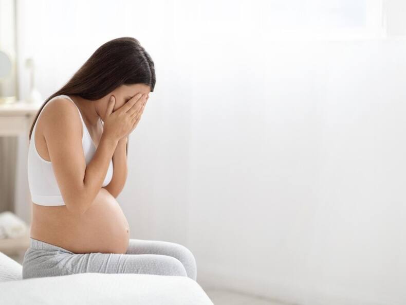 Pregnancy Pain: Growing Baby Causing Discomfort Around Ribs? Do These 5 Things