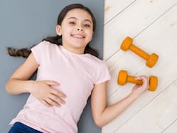 आपके बच्चे की हड्डियां हो जाएंगी लोहे सी मजबूत, सिर्फ उनकी आदतों में करें ये 1 बदलाव