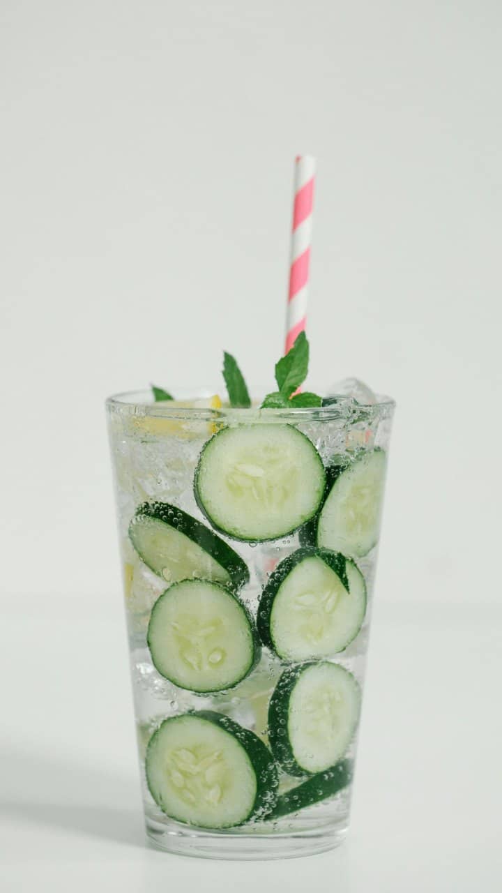 7 Health Benefits Of Cucumber Mint Water