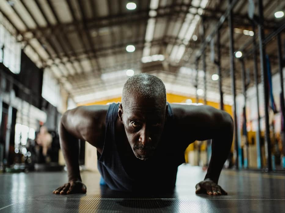 What Is The Right Way To Do Push Ups? Here Are 5 Mistakes To Avoid