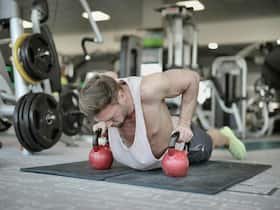 What Is The Right Way To Do Push Ups? Here Are 5 Mistakes To Avoid