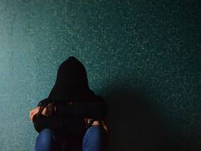 What Is Situational Depression? 5 Symptoms You Should Be Aware Of