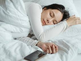 Is Your Mobile Phone Your Sleep Buddy? Health Risks Of Sleeping Close To Smart Phones Is Your Mobile Phone Your Sleep Buddy? Health Risks Of Sleeping Close To Smart Phones