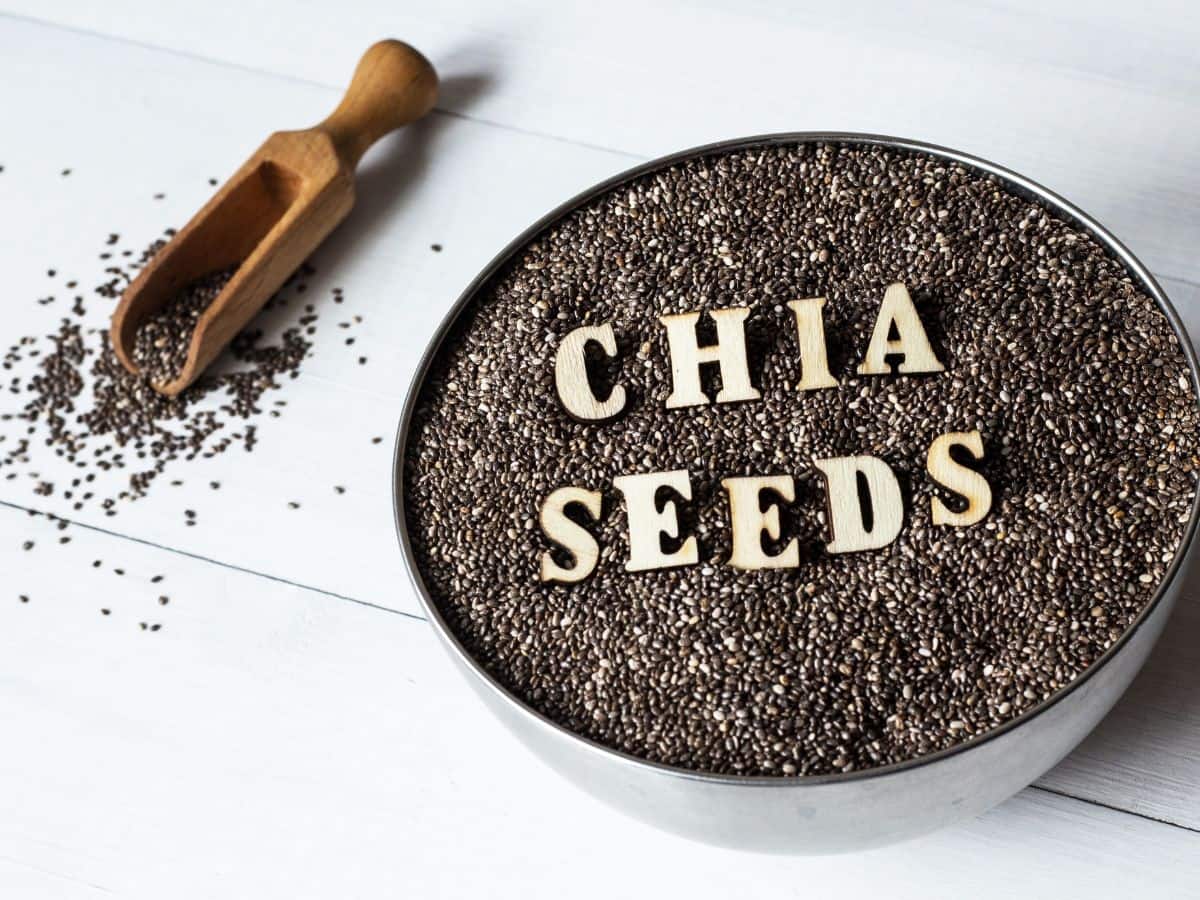 7 Health Benefits of Drinking Soaked Chia Seeds Water Daily On Empty