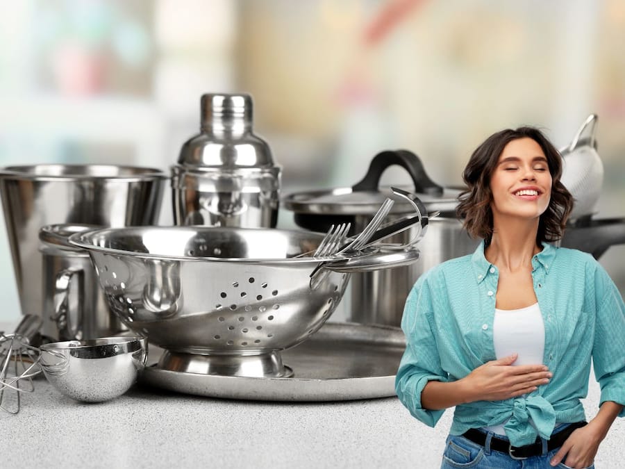 Here Are 7 Health Benefits of Eating Food in Silver Utensils