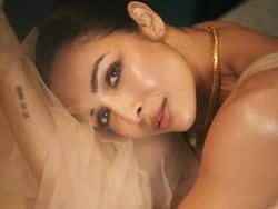 Malaika Arora's Minimalistic Workout Routine In The Morning Looks Like This...