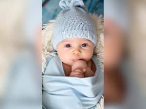 Rakhi Special Baby Names: 8 Unique Baby Boy And Girl Names For Siblings