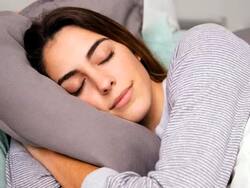 - रात में सोने से पहले चबाएं ये काली चीज, शुगर और मोटापा दोनों रहेगा अंडर कंट्रोल