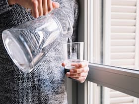 5 Benefits Of Drinking Salt And Water First Thing In The Morning