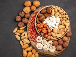 दूध या पानी, किसमें भिगोकर खाने चाहिए काजू और बादाम? जानें एक्सपर्ट की सलाह