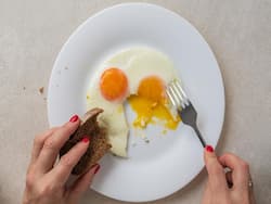 7 Benefits Of Eating Eggs In The Monsoon Season