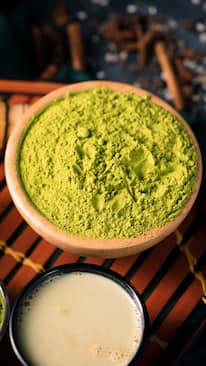 7 Health Benefits Of Consuming Moringa Powder Every Morning