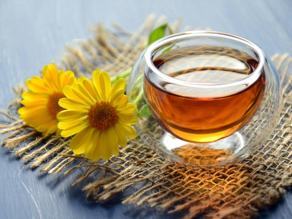 Morning Drinks For Weight Loss: 6 Ayurvedic Elixirs To Get Back In Shape