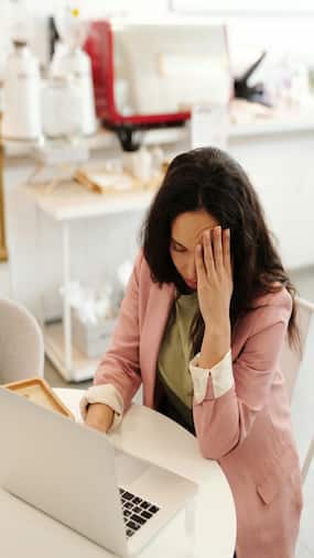 6 Strong Signs Your Brain Needs A Break NOW!