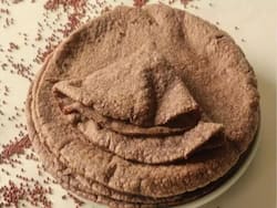 रोज की रोटी बनाते समय आटे में मिला लें इनमें से कोई 1 चीज, कभी नहीं होगी प्रोटीन की कमी