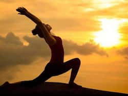 शरीर के साथ दिमाग को फिट रखने के लिए रोज करें ये 6 योगासन