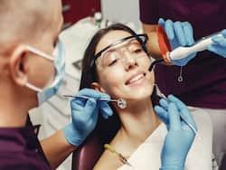 There's A Growing Trend Of 'Cosmetic' Dentistry: How To Know What's Right For You?