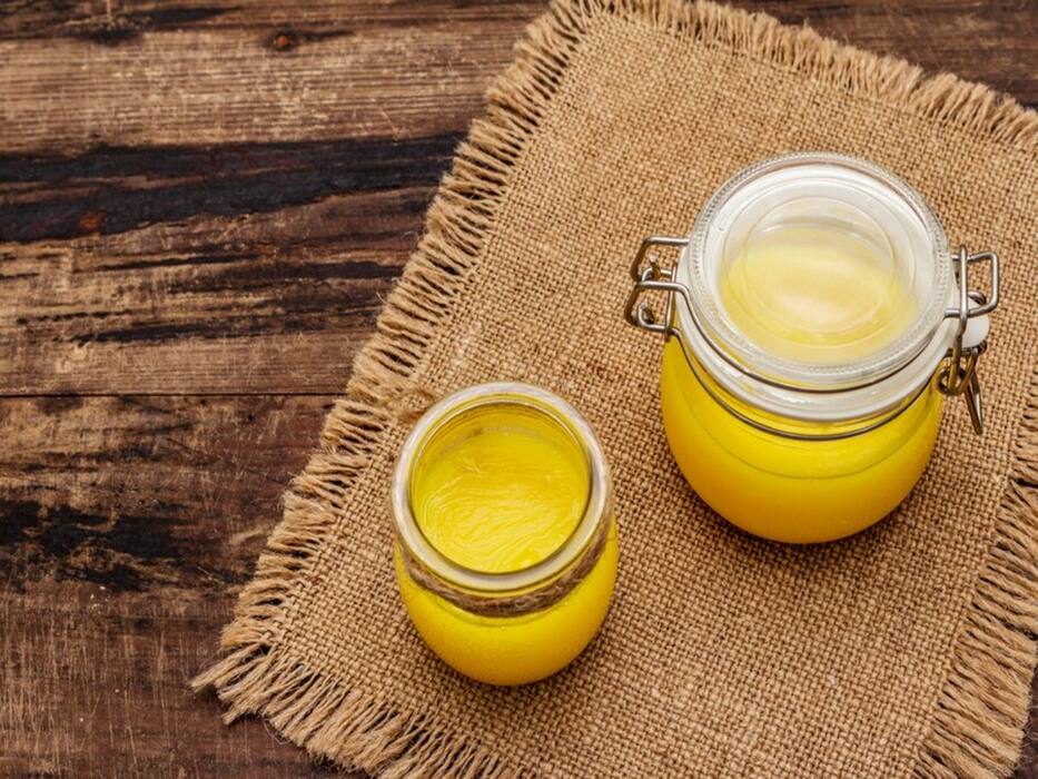 5 Best Ways To Use Desi Ghee For Better Digestion In Monsoon