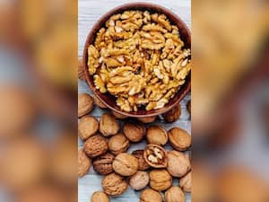 भीगे हुए अखरोट खाने के 7 फायदे