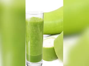 लौकी का जूस पीने के 7 जबरदस्त फायदे