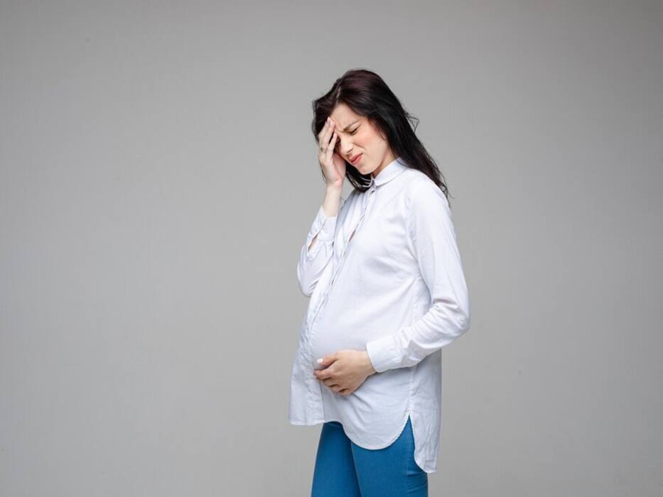 8 Things That Can Cause Headaches During Pregnancy