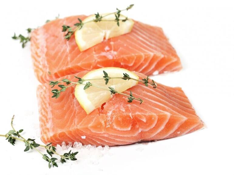 Combat Stress By Including These 6 Nutrients In Your Diet