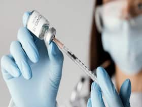 Doc Insists On Vaccinating People With Chronic Conditions: 'Only Way To Prevent Adverse Reactions'
