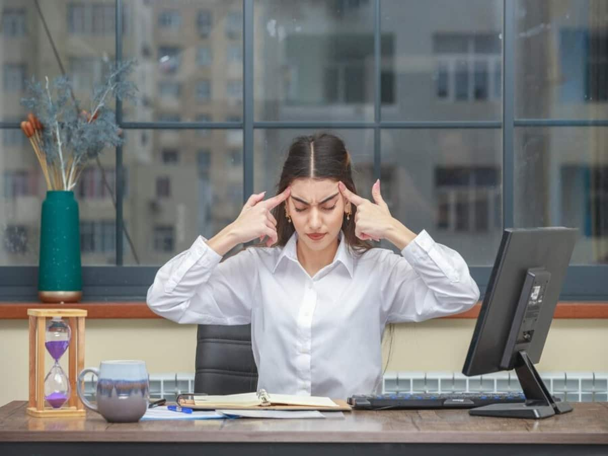 Workplace burnout, workplace anxiety, workplace stress, hectic schedule, dealing with a demanding job, ways to manage work related stress, death of a Pune chartered accountant, death of a Pune chartered accountant, hectic work life, burnout, severe exhaustion, tips to deal with burnout