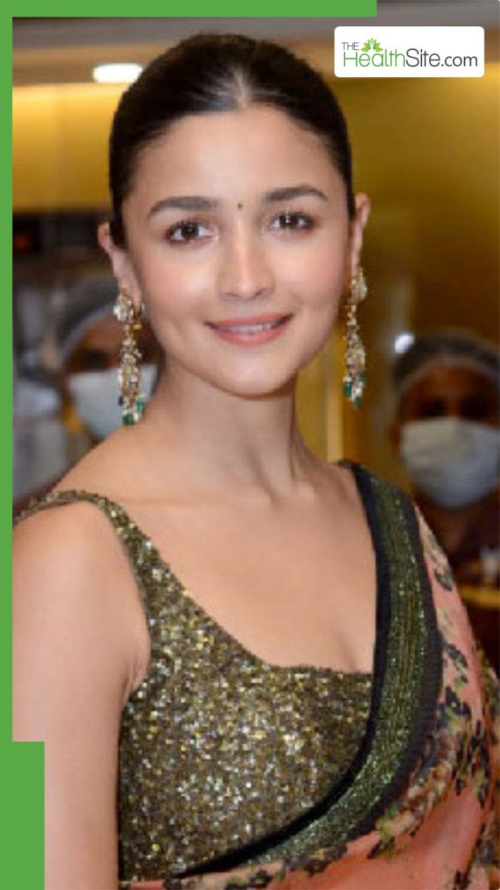 त्वचा को टाइट रखने के लिए डाइट में शामिल करें ये 9 फूड