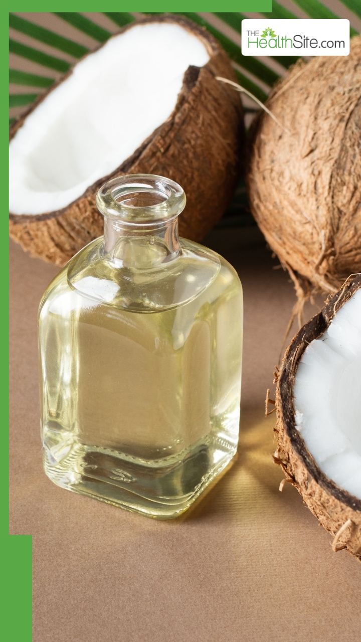 चेहरे पर नारियल तेल लगाने के 8 फायदे