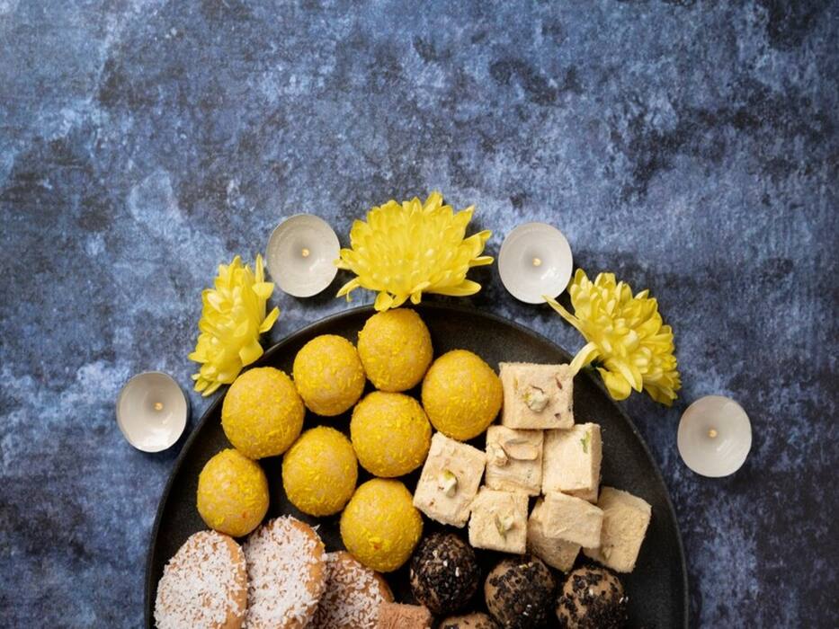 7 Things A Doctor Wants You To Know About Safe Diwali Celebration