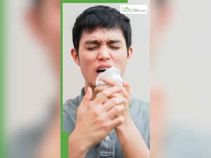 गले में जमे कफ को बाहर फेंके ये आसान से नुस्खे
